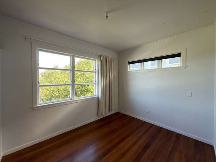 51 Douglas Street Okitu_19