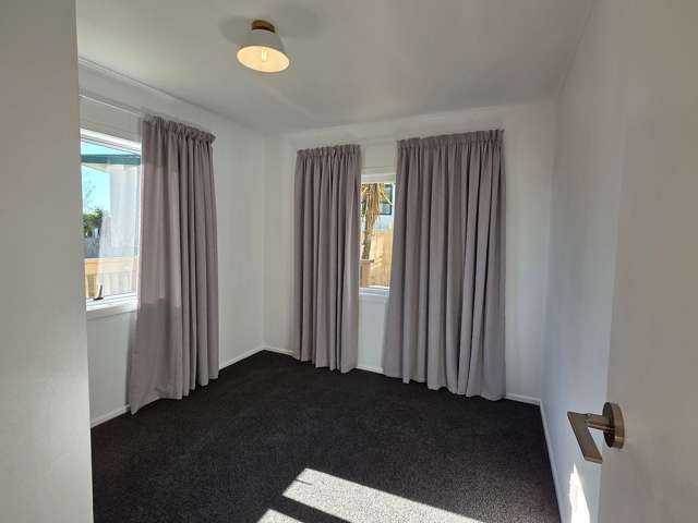 2A Holiday Road Stanmore Bay_4