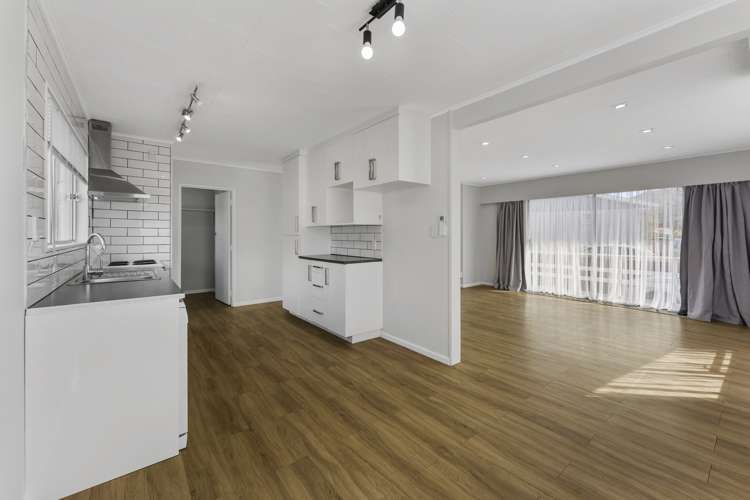 275 Wellington Road Wainuiomata_2