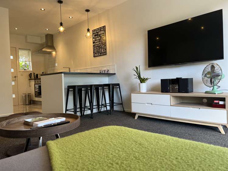 2/10a Wilkinson Road Ellerslie_3