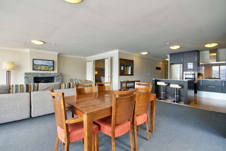 905/34 Lake Esplanade Queenstown_11