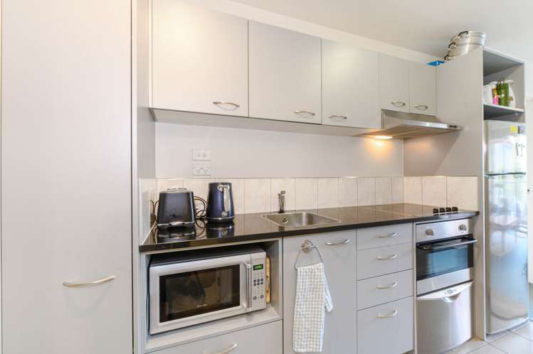 208/208/135 Vincent Street City Centre_6