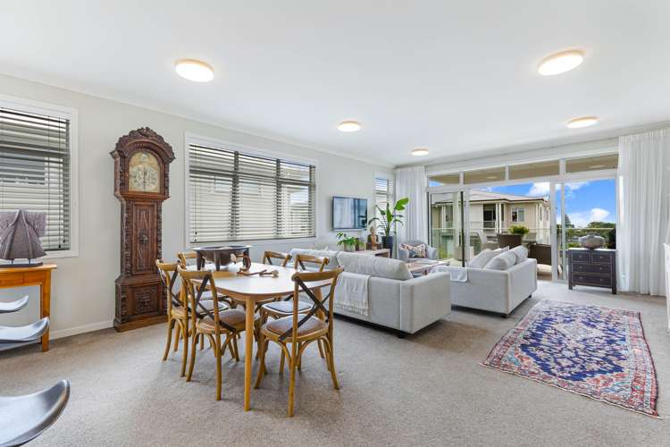 52 Landmark Terrace Orewa_13