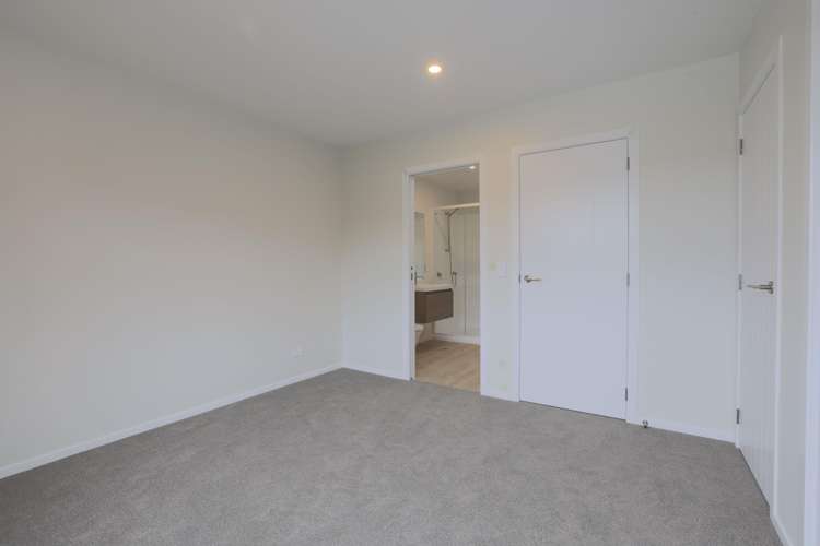 31 Wainuiomata Road_5