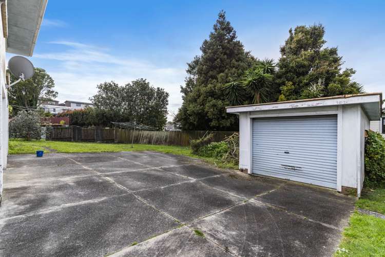 1/3 Currie Avenue Hillsborough_22