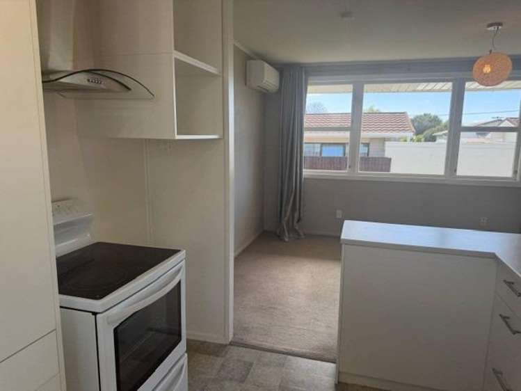 2/15a Holsworthy Road Lower Vogeltown_8