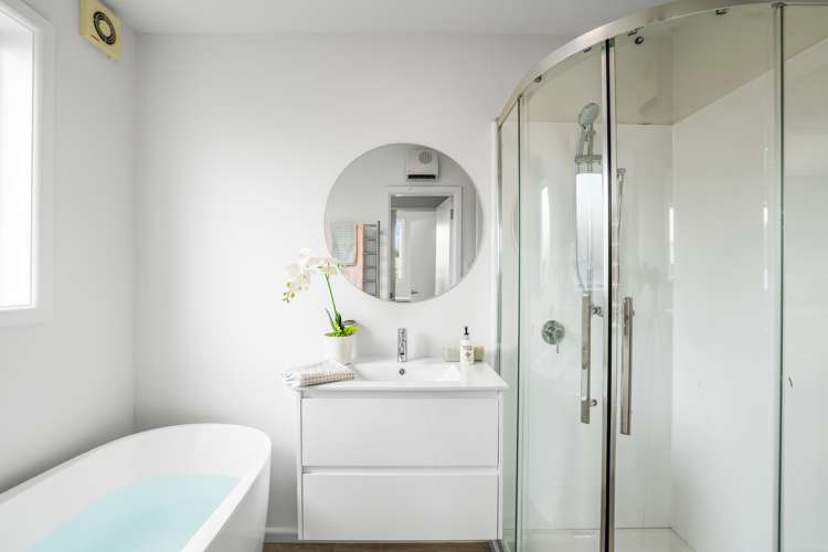 254 Lake Terrace Road Shirley_8