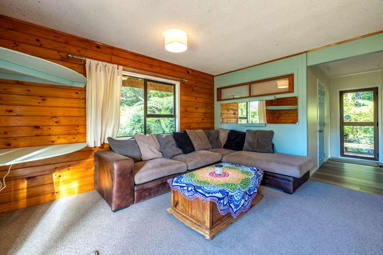 11a Beatty Parade Surfdale_7