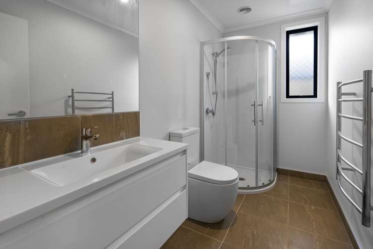 42 Waruhia Crescent Rototuna North_14