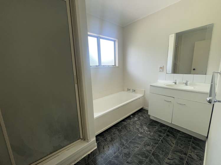 7 Aden Place Clendon Park_9