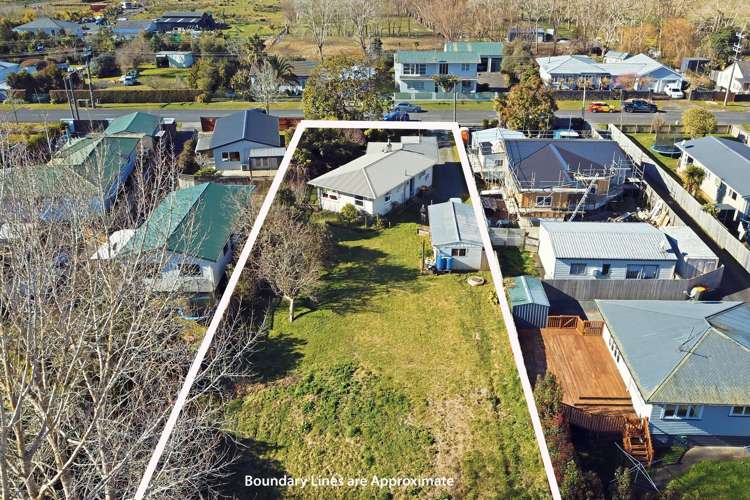 71 Awaroa Road Helensville_22