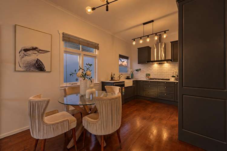 15 Chatham Avenue Mount Albert_7