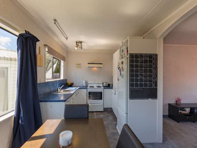 21b Towai Street Stoke_3