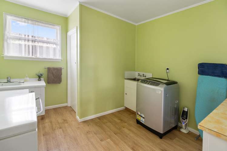19 Le Cren Street Seaview_19