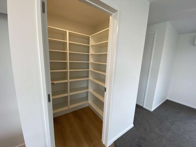 18 Privet Way 11103_3