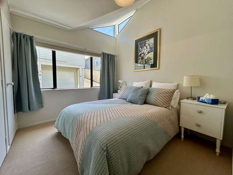 2/9 Calliope Road Devonport_12