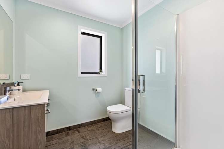 66 Brook Street Southbridge_13