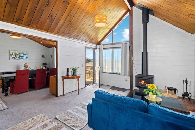 16 Matipo Street Eastbourne_4