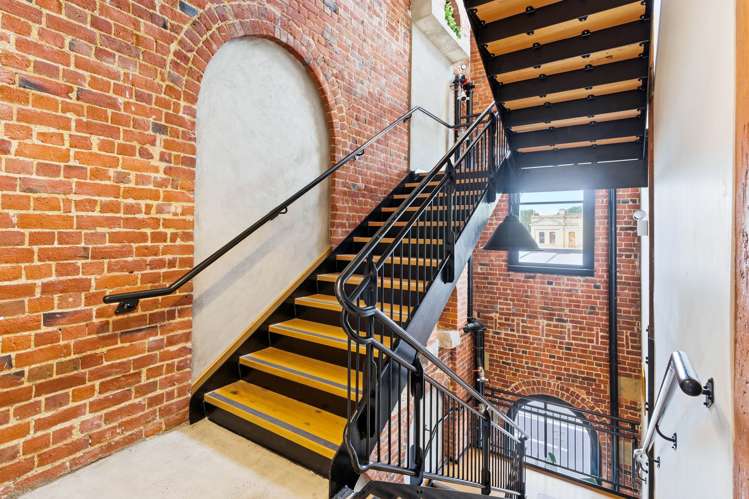 4/5 Jetty Street Dunedin Central_11