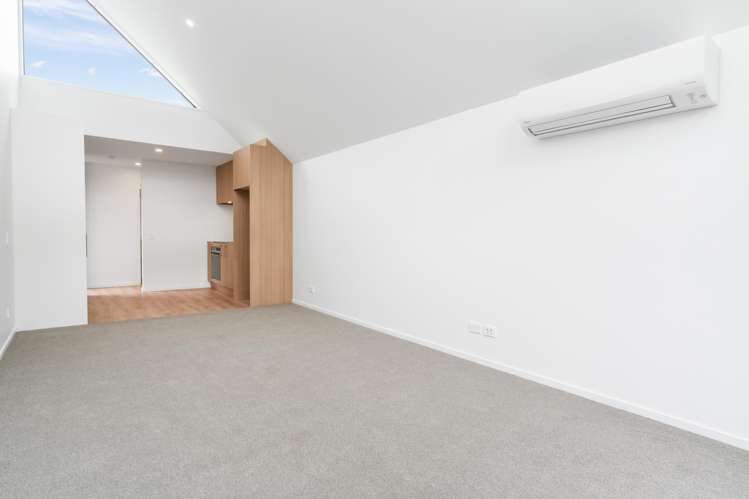 8/7 Grove Road Addington_2