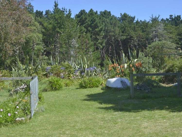 14 Drake Street Waikawa Beach_17