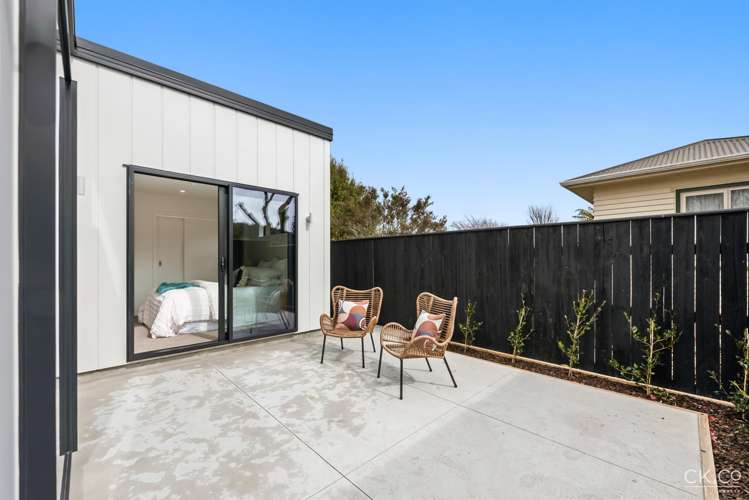 35b Pine Avenue Upper Hutt_15