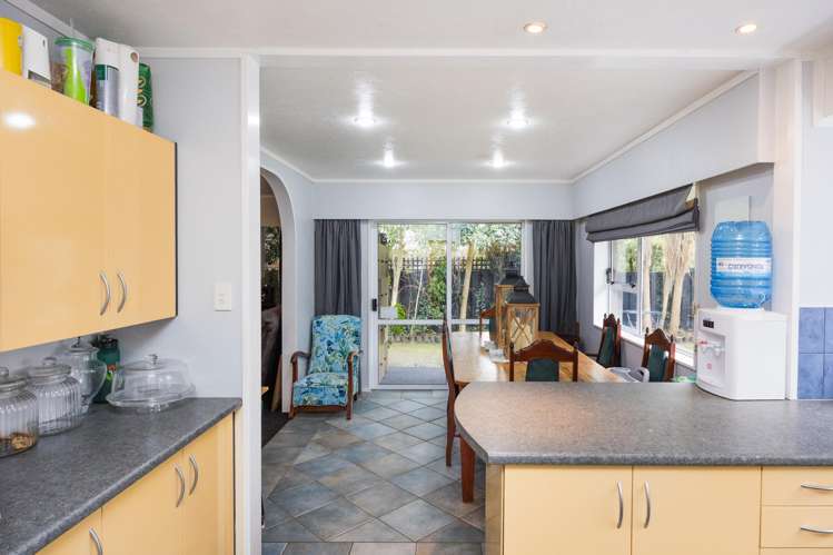 6 Truscott Grove Awapuni_6