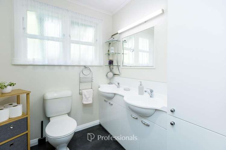 36 Black Beech Street Birchville_11