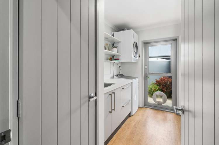 20 Sunline Avenue Lincoln_28