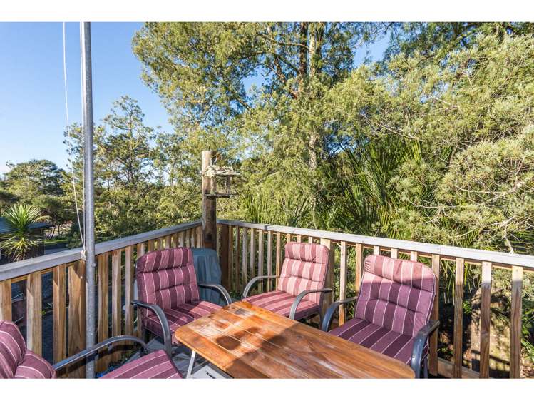 693 Huia Road Parau_9