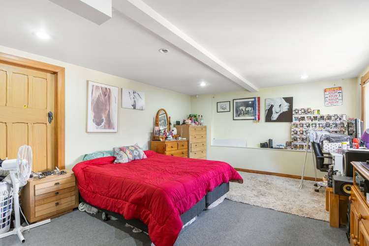 3 Woodhall Road Epsom_11