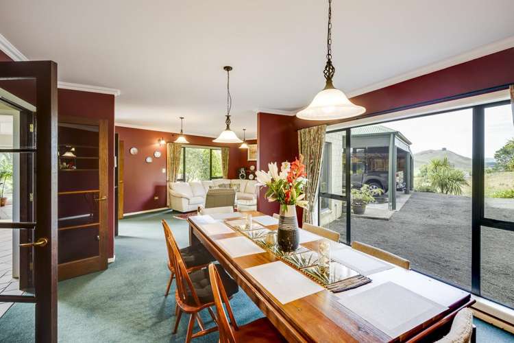 526 River Road Otane_18