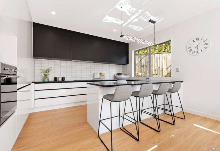 27 Armstrong Place New Lynn_3