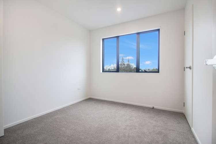 4 Aumarire Lane Favona_8