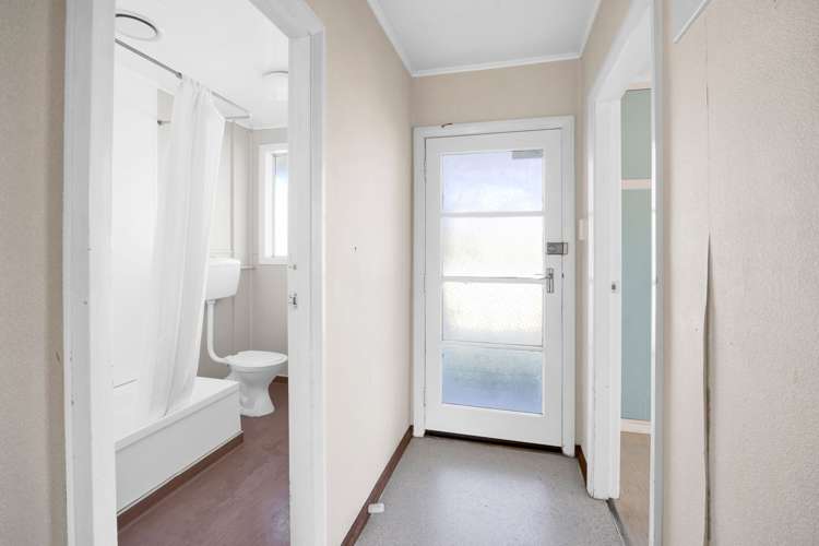 78 Omata Road Marfell_11