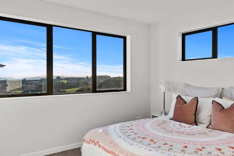 23 Henriette Place Totara Park_18