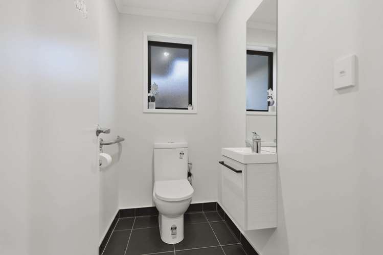 87 Twin Parks Rise Papakura_15