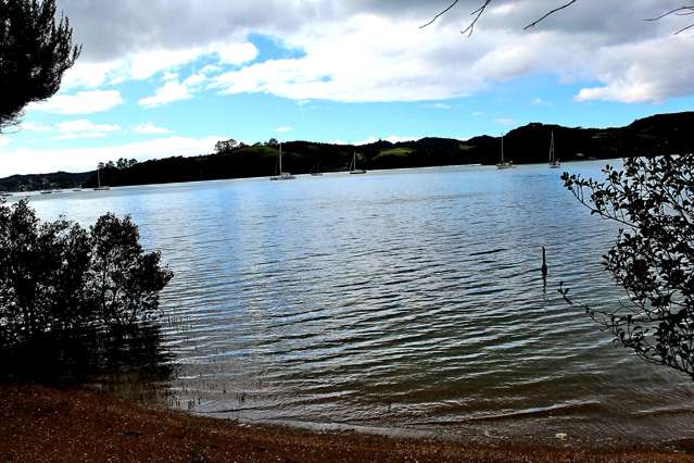 Address withheld Russell_2