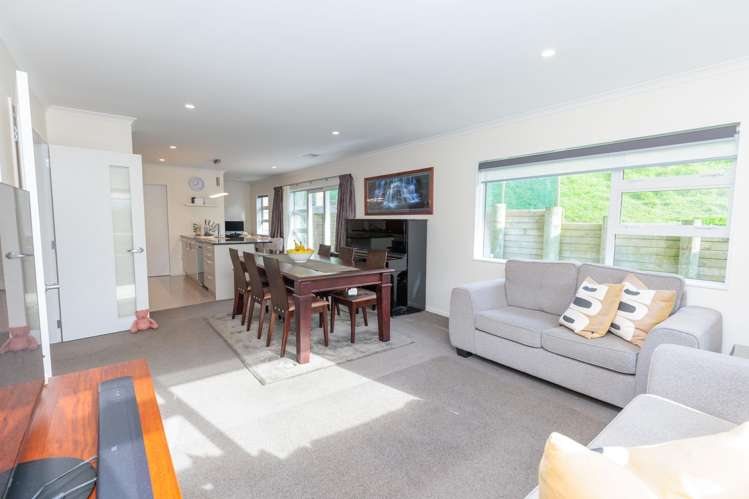 45 Melksham Drive_3