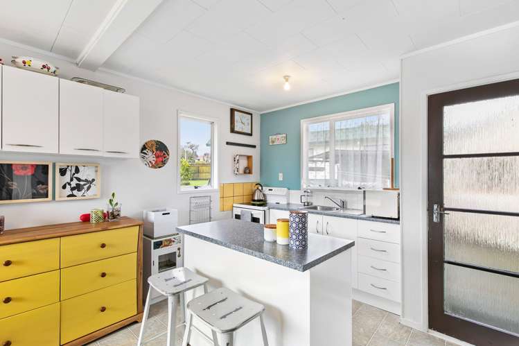 46 Diorella Drive Clover Park_9