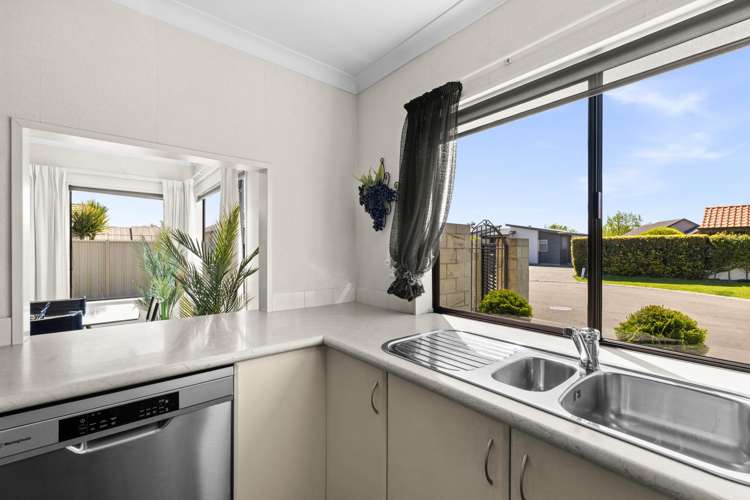 5 Park Lane Greenmeadows_6
