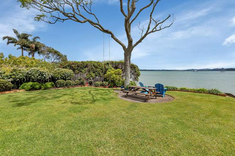 18 Attwood Street Tamaterau_31