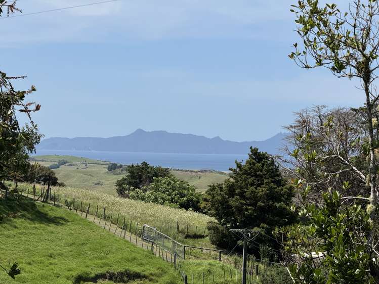 142 Massey Road Waipu_16