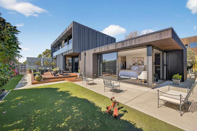 98 Major Hornbrook Road Mount Pleasant_17