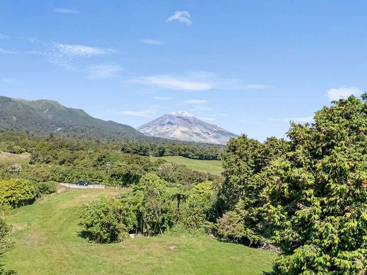 2784 Carrington Road Okato_3