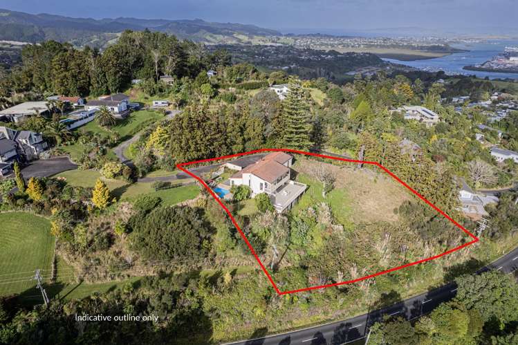 120 Memorial Drive Parahaki_32