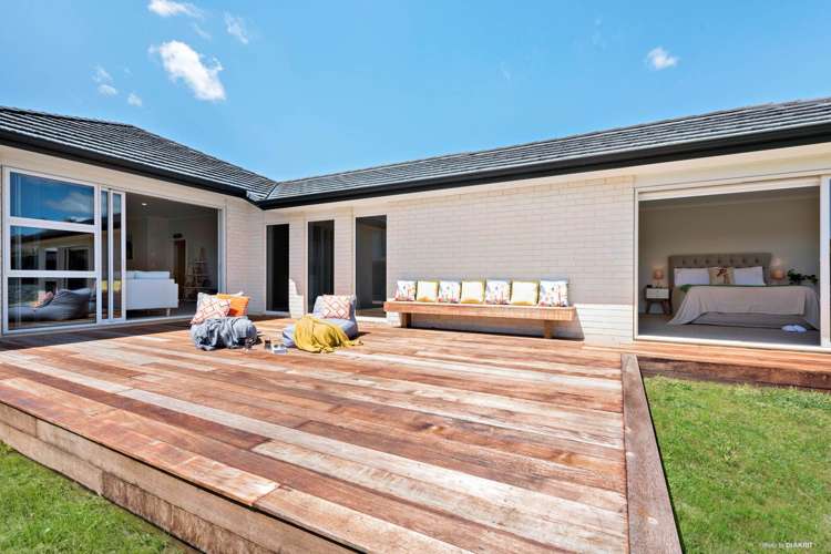 70 Liberty Crescent Beachlands_3