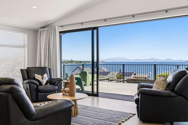 184A Lake Terrace Hilltop_1