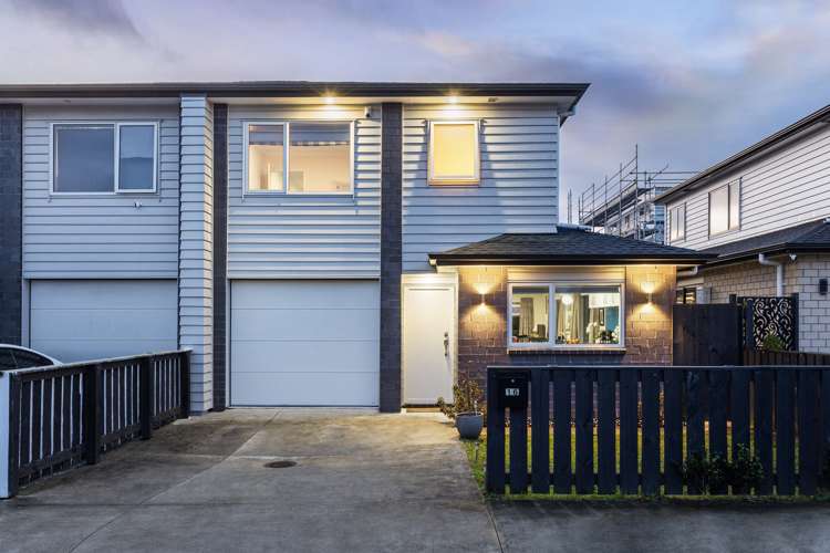 16 Dolbel Place Mangere East_15