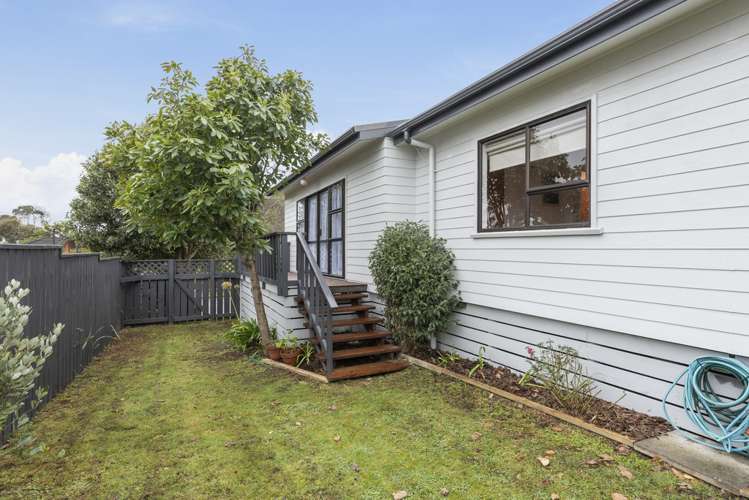 4 Gates Road Waikanae Beach_16